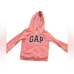 Gap sweater for kid